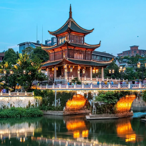 景区户外LED显示屏选型指南